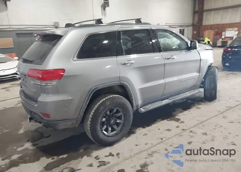 2015 Jeep Grand Cherokee Laredo z USA, uszkodzony, nr VIN 1C4RJFAG5FC905831